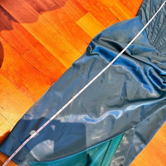 House of CB Loretta style Satin Corset Dress NWT Emerald Peacock green NEW sz S - Picture 11 of 15